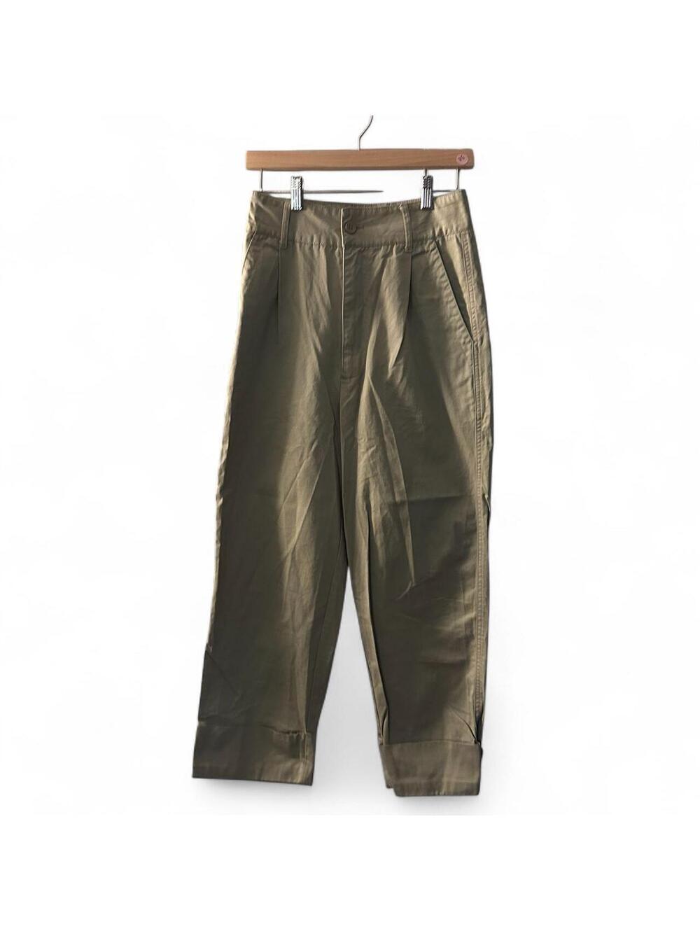 BDG Urban Outfitters Khaki Pleated Cuffed Pants Size 4